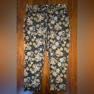 FLOWERED JEANS